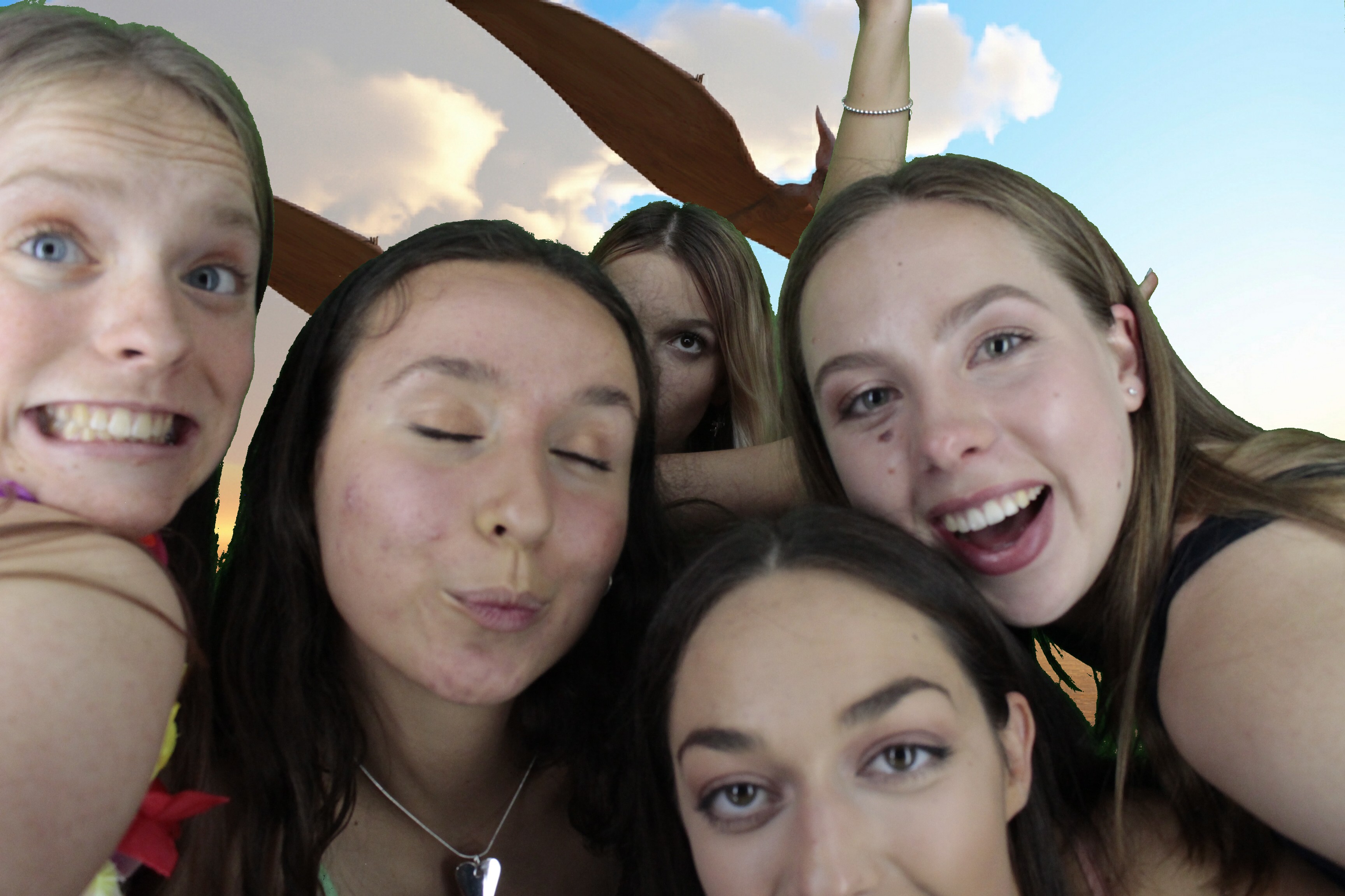 St Gabriel's Leavers 2019 | View more photos from the event at gallery.myphotoboothexperience.co.uk/u/MyPhotoBoothExperienceLtd/St-Gabriels-Leavers-2019